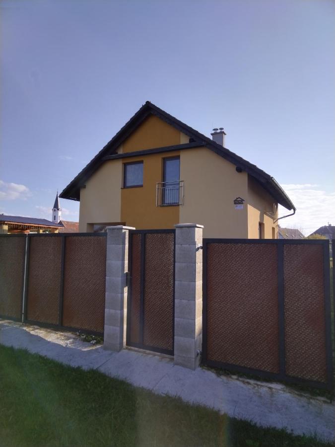 Ubytovanie V Sukromi Horec Liptovský Mikuláš エクステリア 写真